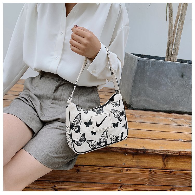 Túi xách Nike thiết kế họa tiết bướm thời trang sành điệu-21*12*7 cm | BigBuy360 - bigbuy360.vn