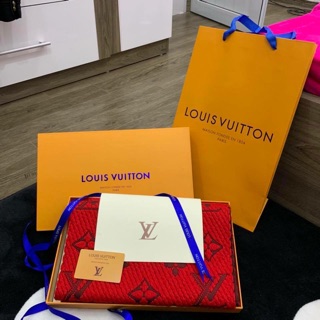 Khăn Len Lv 350k full box có bill