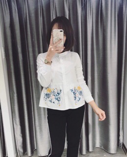 Áo Trắng Lụa Thêu Tay