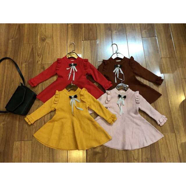 Váy len hàng quảng châu