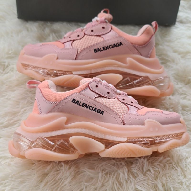 Giày Balenciaga Triple S Đế Trong Các Màu Cao Cấp