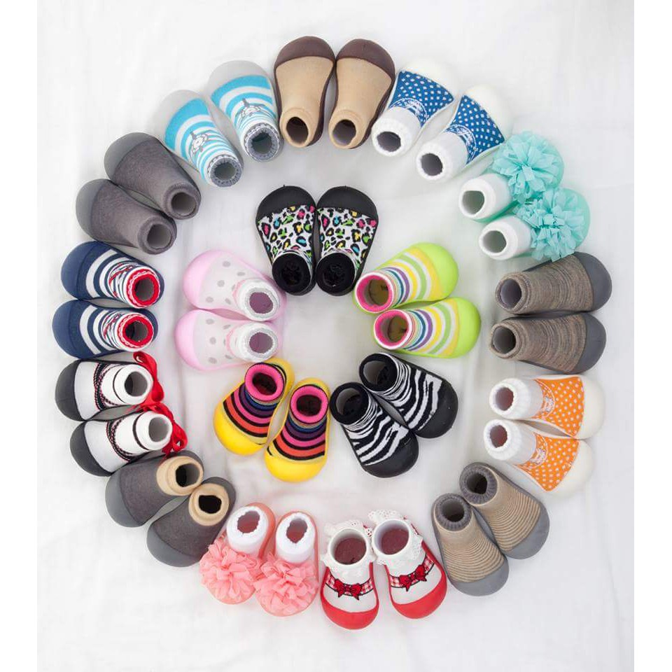 [Album 1] Giày tập đi Attipas Hàn Quốc cho bé trai/ bé gái từ 1-2 tuổi, đế mềm, mang êm chân, tự tin, thoải mái.