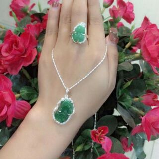 Bộ nghê xanh ngọc bích