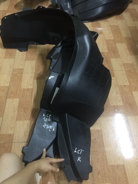 Lòng rè chắn bùn Lacetti 04 - 09 , xe trong nước , oem