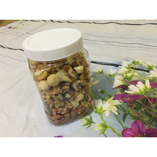 Combo hạt chia và mắc ca