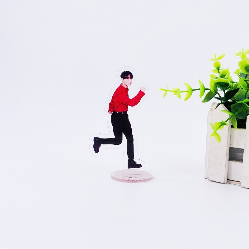 BTS stand-up desktop stand-up stop sign ONE concert venue Zhou Guanfang the same paragraph