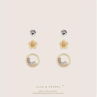 Set 3 đôi bông tai đính đá lấp lánh