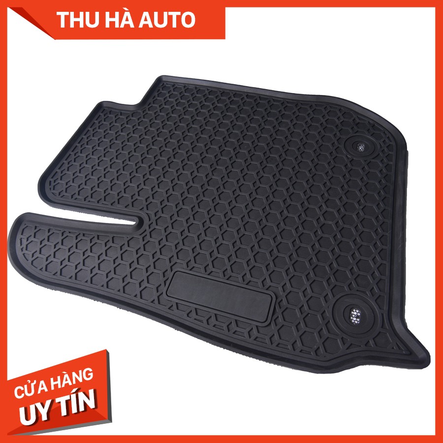 Thảm lót sàn cao su đúc theo khuôn trên xe ô tô HRV HONDA