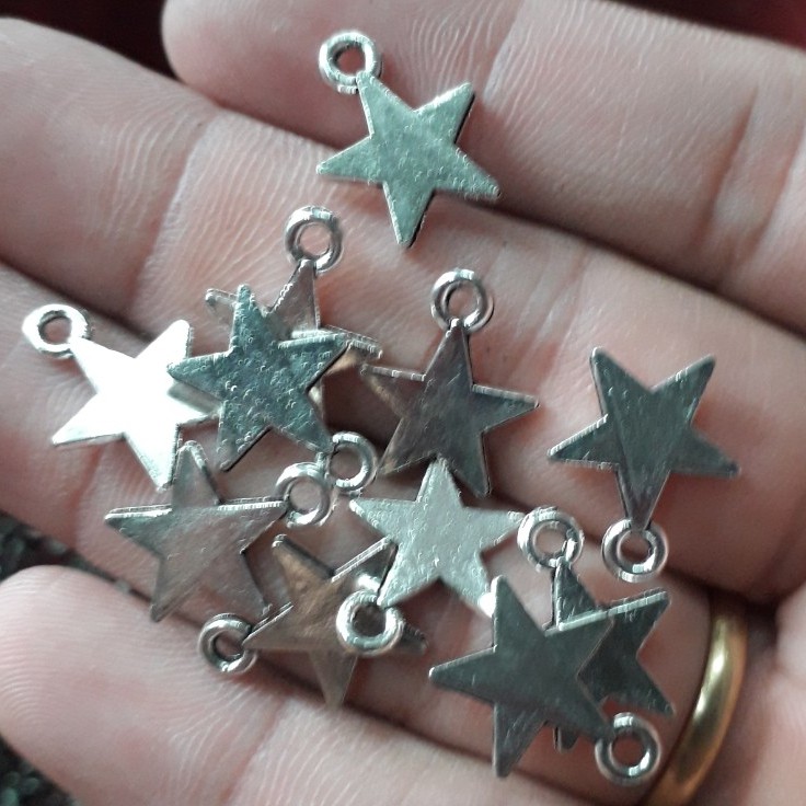 charm lùa xỏ chấm bi : 50 gram 1 gói giá 25k [ chuyên sỉ charm giá rẻ ]