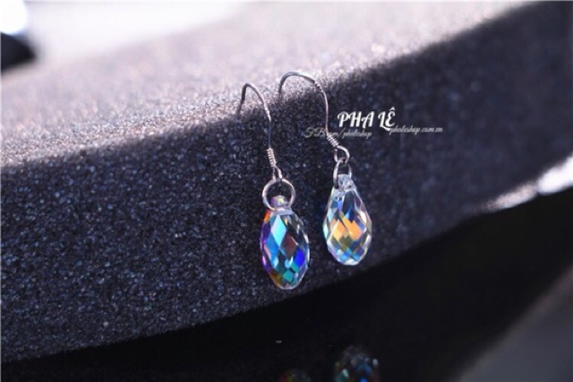 Bông Tai Pha Lê Giọt Nước Được Thiết Kế Từ Pha Lê Swarovski
