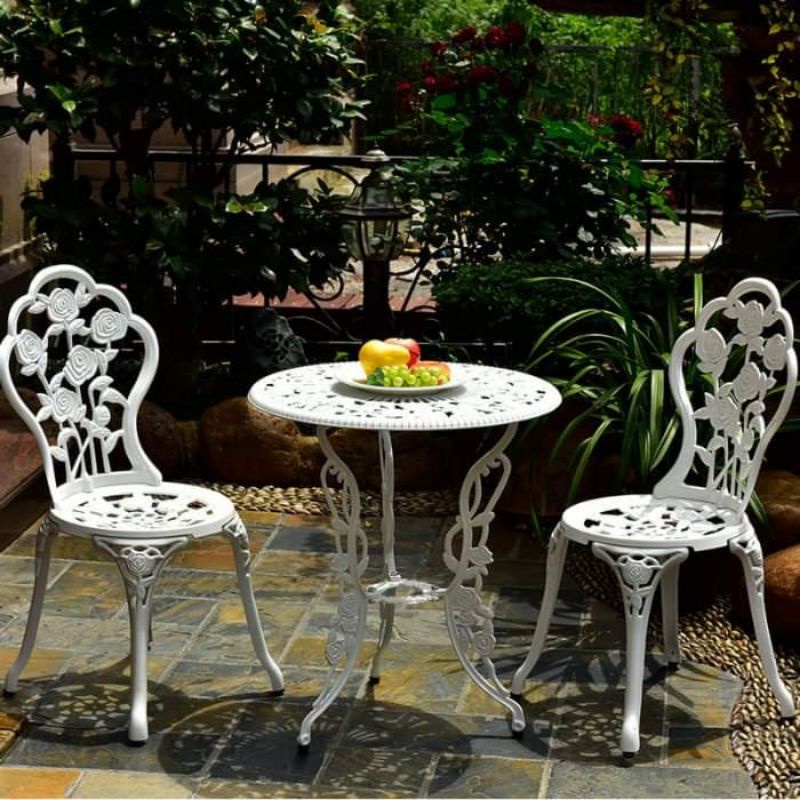 Bàn ghế sân vườn nhôm đúc hoa hồng 2 ghế 1 bàn màu trắng kem