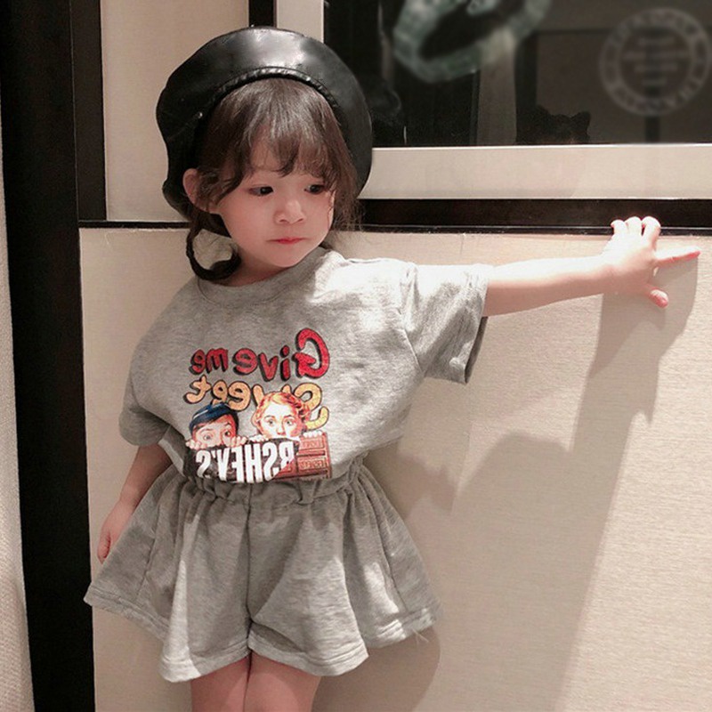 Bộ Đồ Áo Thun Tay Ngắn In Chữ Hoạt Hình + Quần Short Thời Trang Mùa Hè Dành Cho Bé Gái Se7en