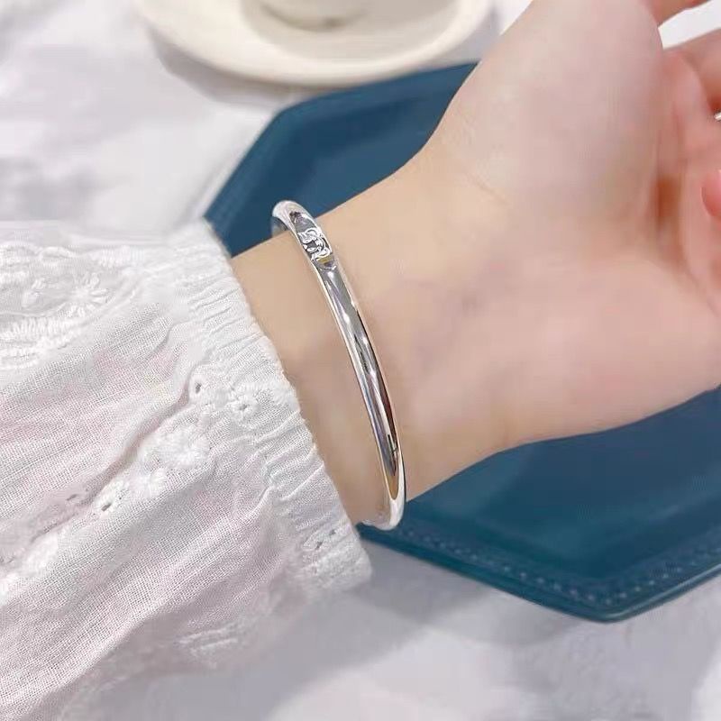 Jiashucheng Vòng Đeo Tay Màu Trơn Hình Chú Hổ Dễ Thương Dùng Làm Quà Tặng Cho Bạn Gái
