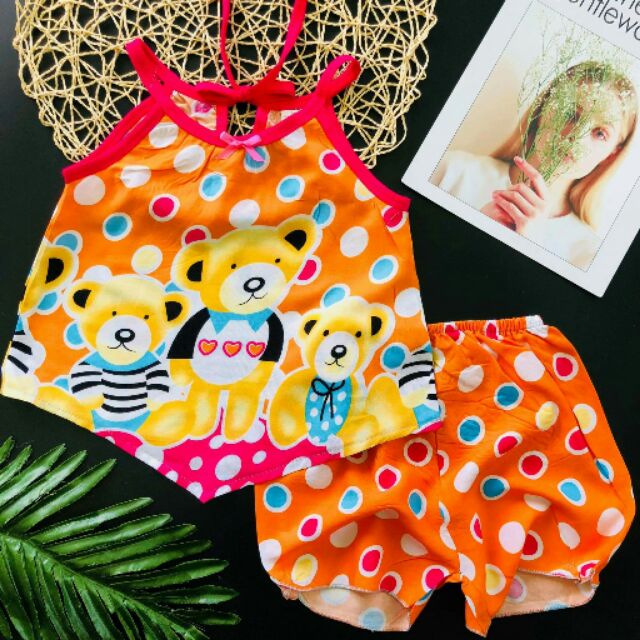 Bộ lanh yếm cho bé