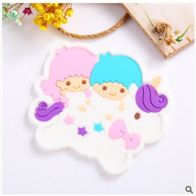 Tấm lót ly bằng PVC mềm chống trượt chịu nhiệt hình chú chó Cinnamoroll