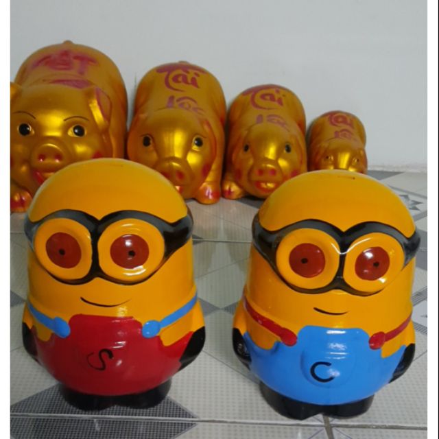 Lật đật Minion