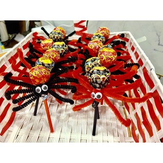 Kẹo mút halloween