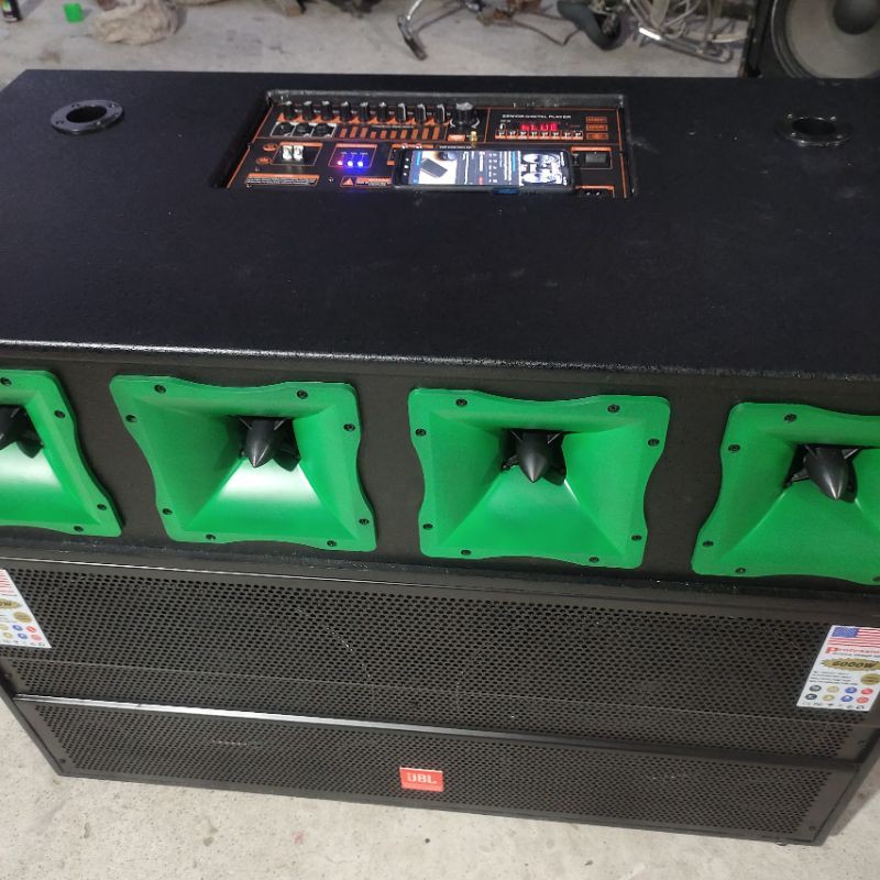 Siêu Phẩm Loa Kéo 4 Trép 350 Bass Đôi 40 Sườn Nhôm + Mạch Reverb 300W Công Suất Lớn