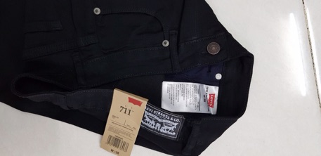 quẩn jeans  trắng đen  xuất khẫu