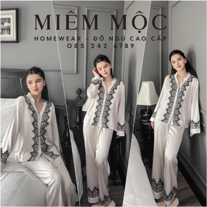 Bộ pijama họa tiết phối ren đen hàng thiết kế vải lụa cao cấp.Ảnh shop chụp thật ở cuối trang nha khách