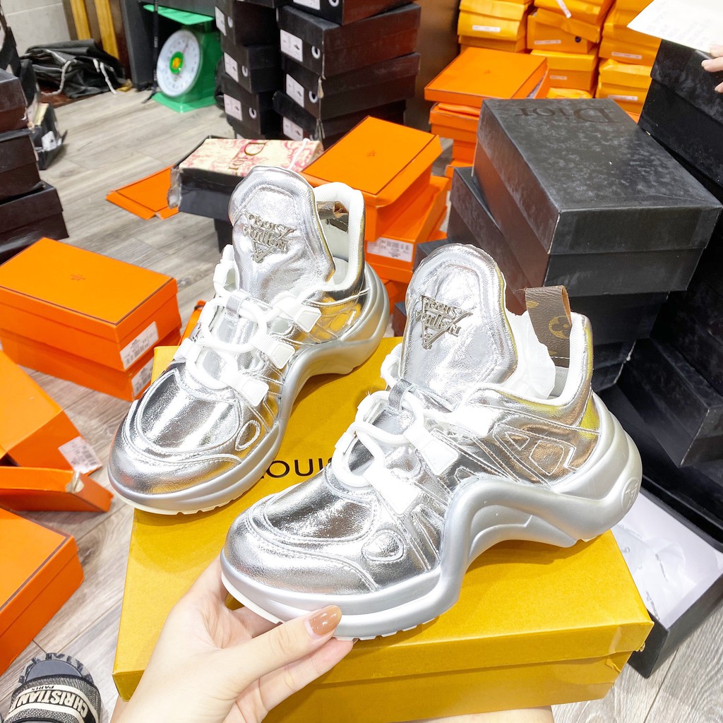 Giày Thể thao nữ dáng cao đế hàng đẹp hộp hãng về 3 màu xinh!!!