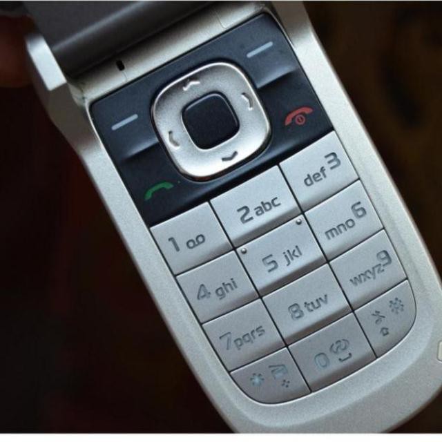 Điện Thoại Nokia 2760 Nắp Gập Chính Hãng Bảo Hành 12 Tháng