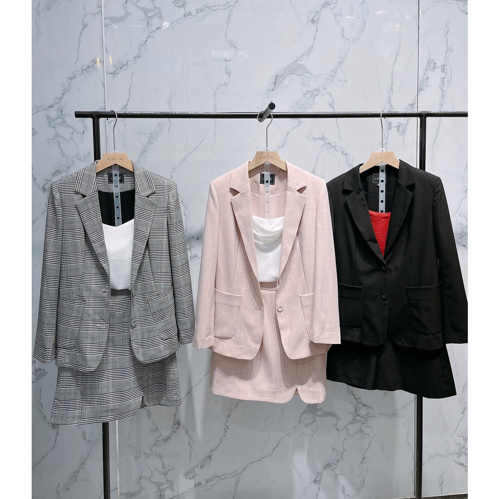 LALYA_Áo Blazer dài tay túi ốp-Kẻ | BigBuy360 - bigbuy360.vn