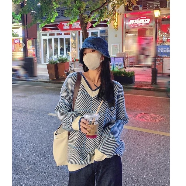 Áo len cổ chữ V dáng rộng phong cách Hàn Quốc thời trang cho nữ