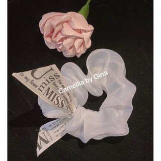 Scrunchies voan trắng nơ ‘miss you’