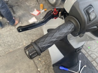 Gù trung Carbon fiber (cặp)
