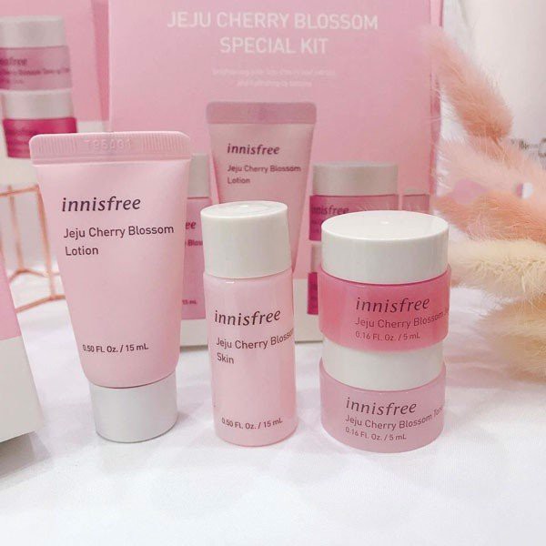 [MẪU MỚI] KIT DƯỠNG TRẮNG DA INNISFREE JEJU CHERRY BLOSSOM SPECIAL KIT