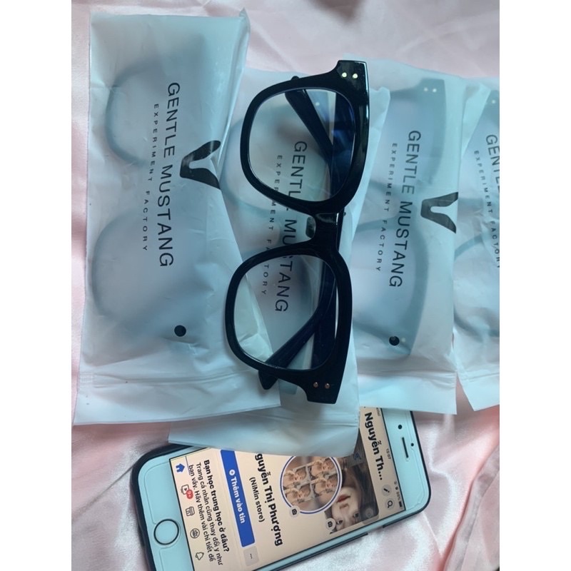 Kính mắt 2 chấm