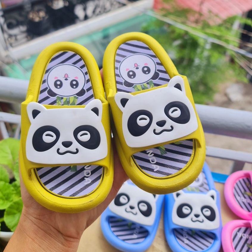 Dép bánh mì cho bé trai bé gái hình gấu trúc dễ thương cao su siêu mềm