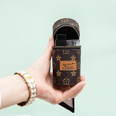 Móc Chìa Khóa Hộp Đựng Son Môi Kèm Khăn Lụa Cao Cấp