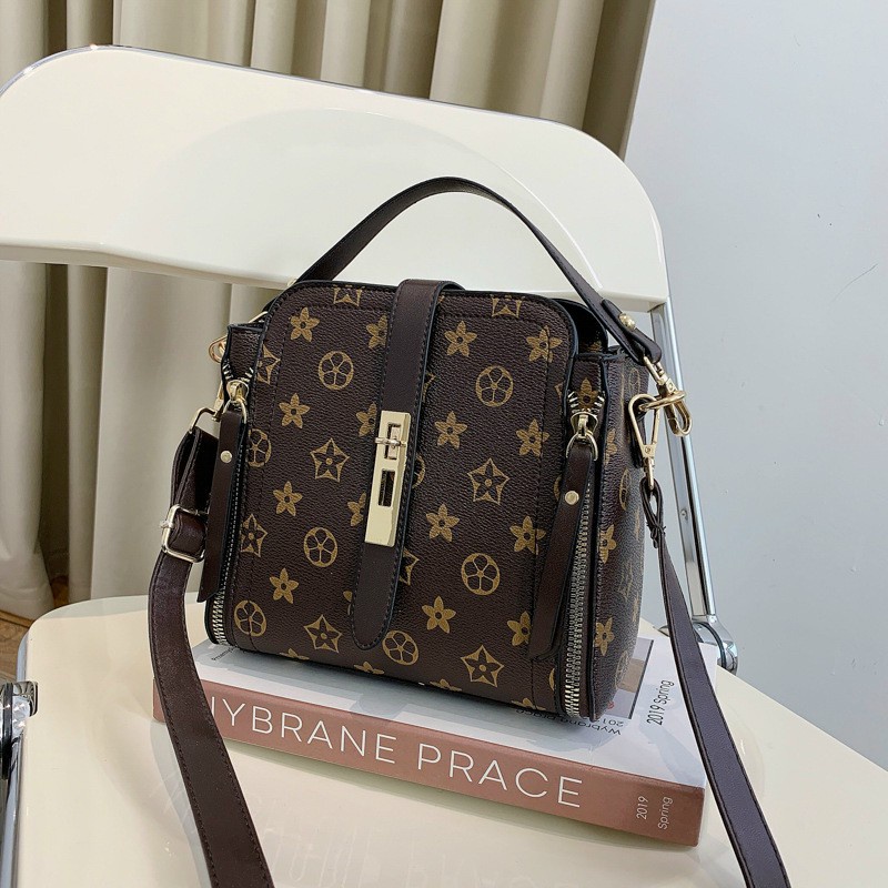 Túi Khóa Dải Hot 2020 TNTX108