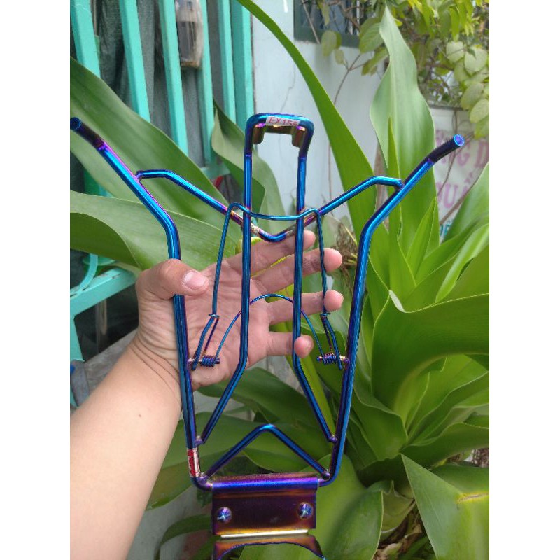 BAGA GIỮA TITAN EX 155 Kiểu VVA 155