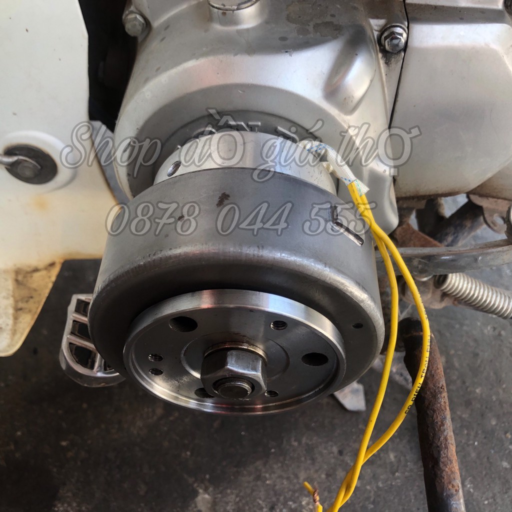 Củ Phát Điện Gắn Xe Máy Bộ Phát Điện Mini Gắn Xe Máy Điện Ra 220 V