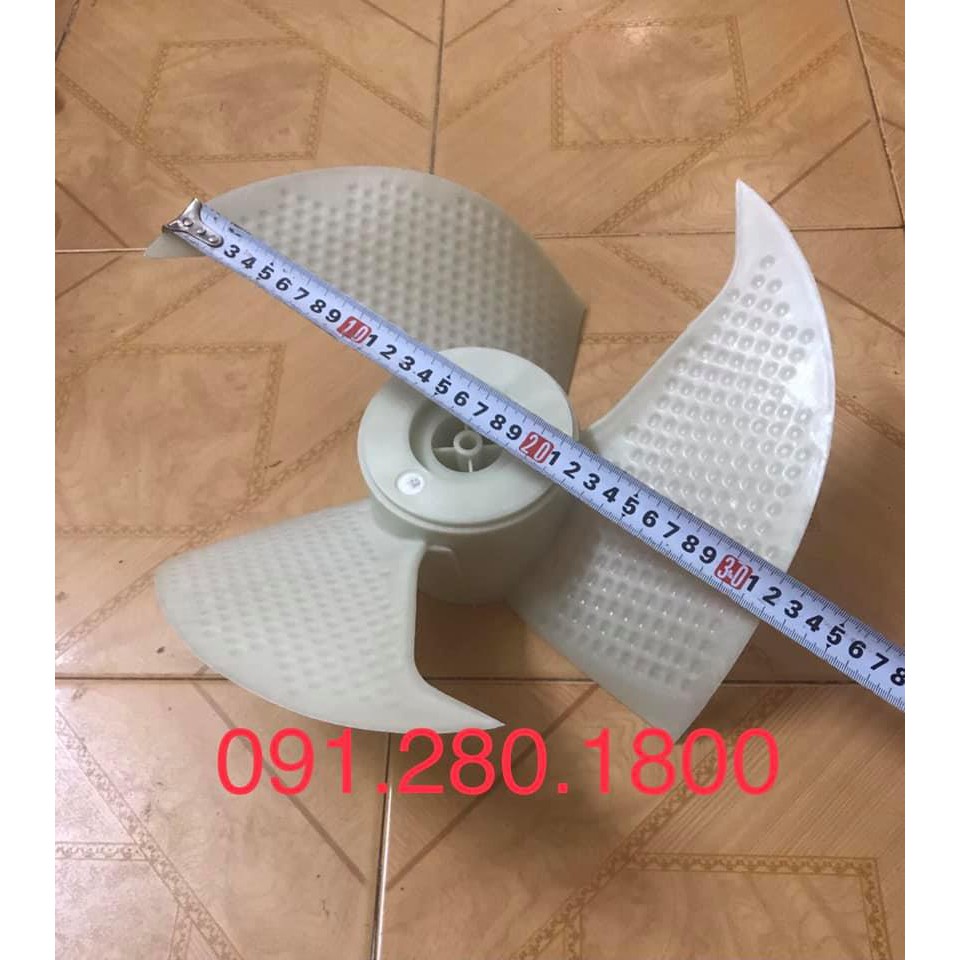 Cánh quạt cục nóng điều hoà 3 cánh thuận chiều 32cm 9000btu -10000btu