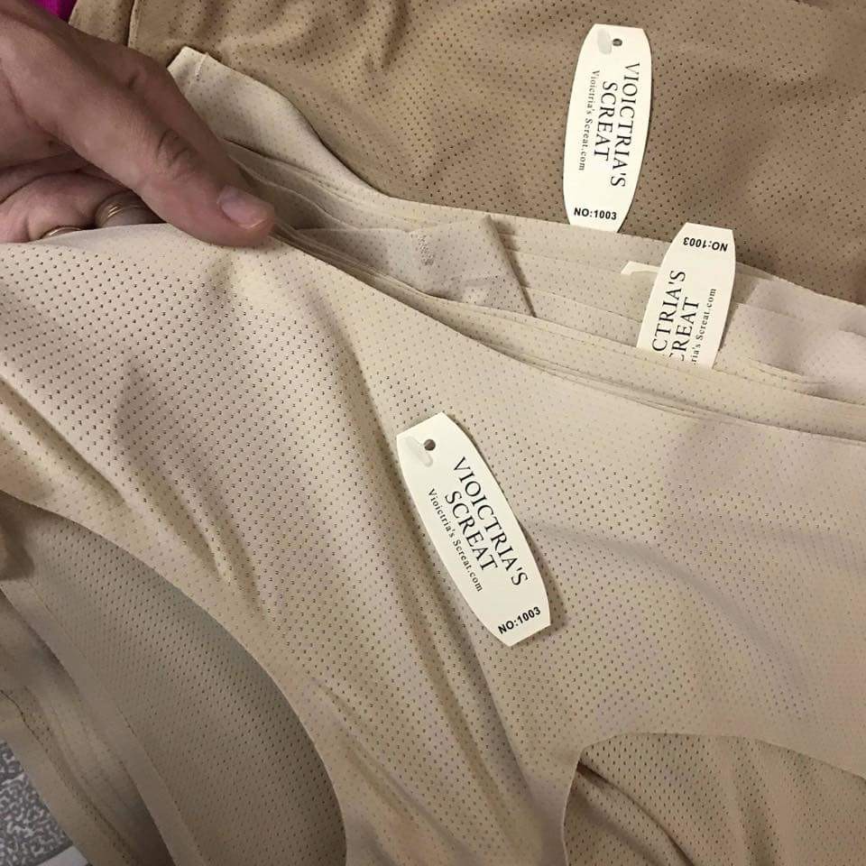 Quần lót đúc su trơn/quần lót đúc su thông hơi thoáng mát