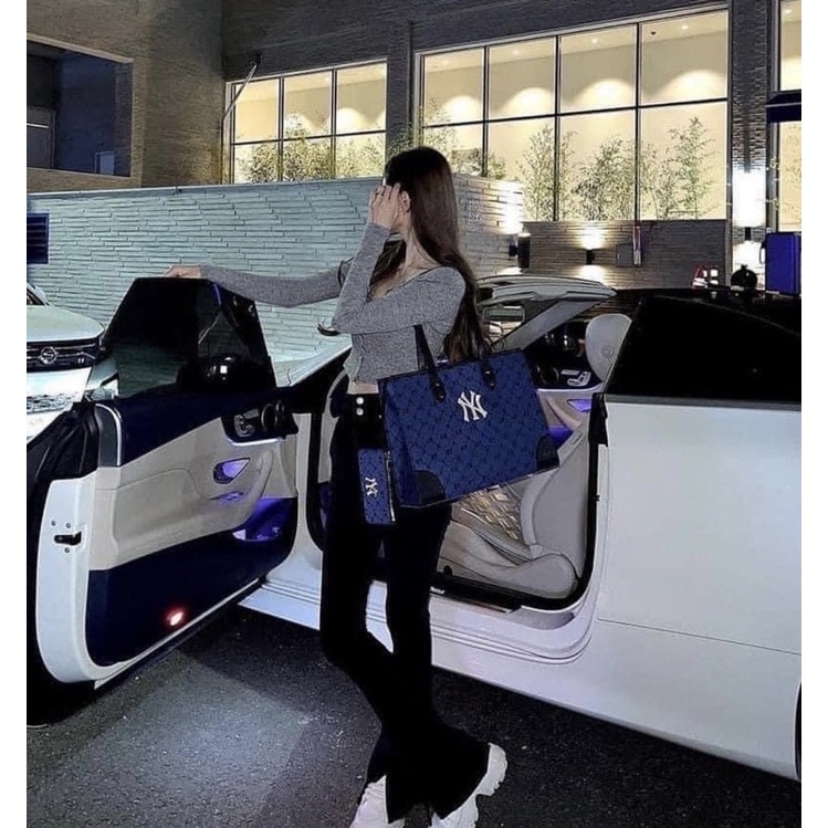 Túi xách MLB Monogram Diamond Jaccquard Xuất