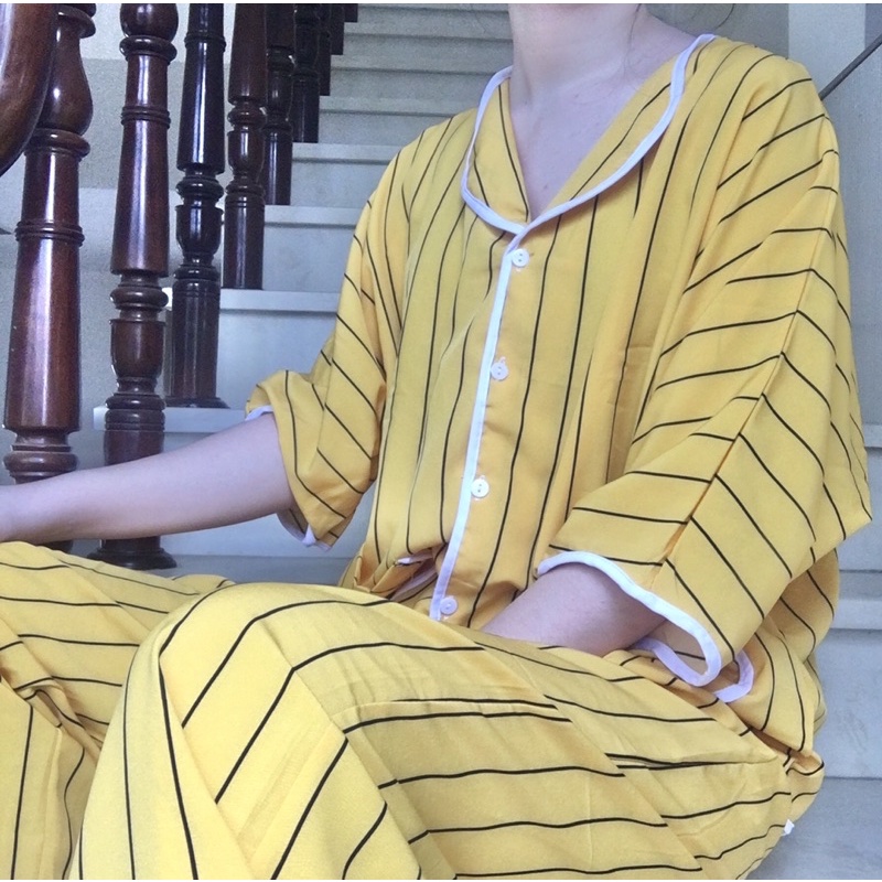 Bộ đồ ngủ Pijama Ngắn Tay Quần Dài Họa Tiết Dễ Thương Siêu Xinh Mặc Nhà Thoải Mái Rộng Rãi Thoáng Mát Mango Lụa Hàn | BigBuy360 - bigbuy360.vn