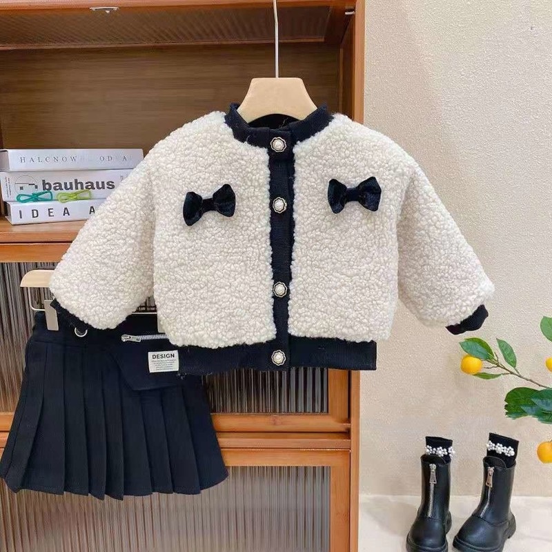 Áo khoác đính nơ phong cách Hàn Quốc cho bé gái