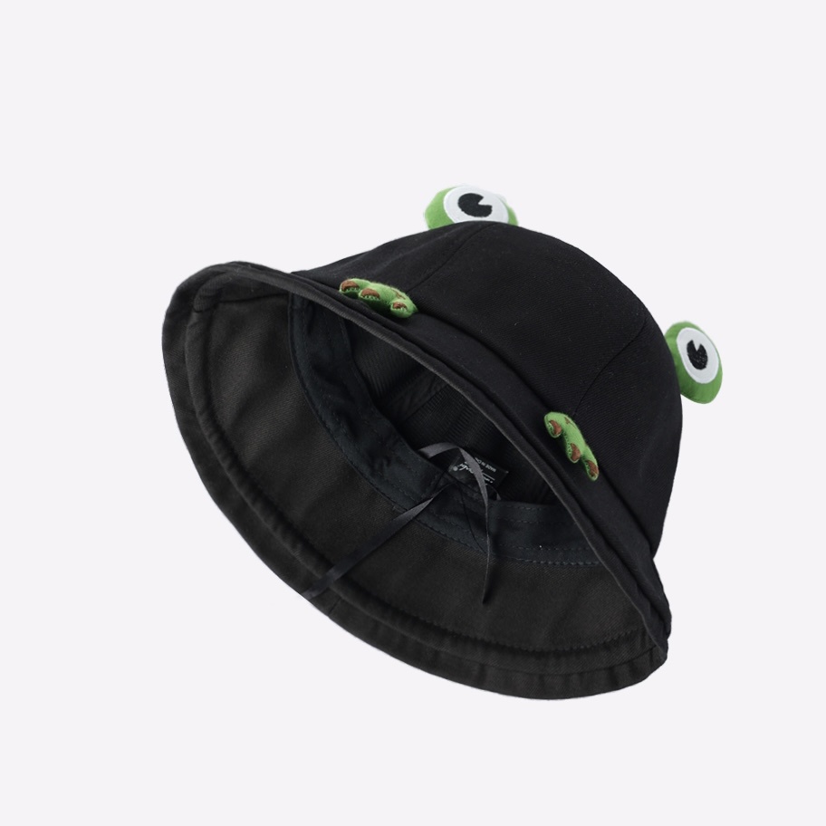 MG STUDIO/Frog cartoon fisherman hat