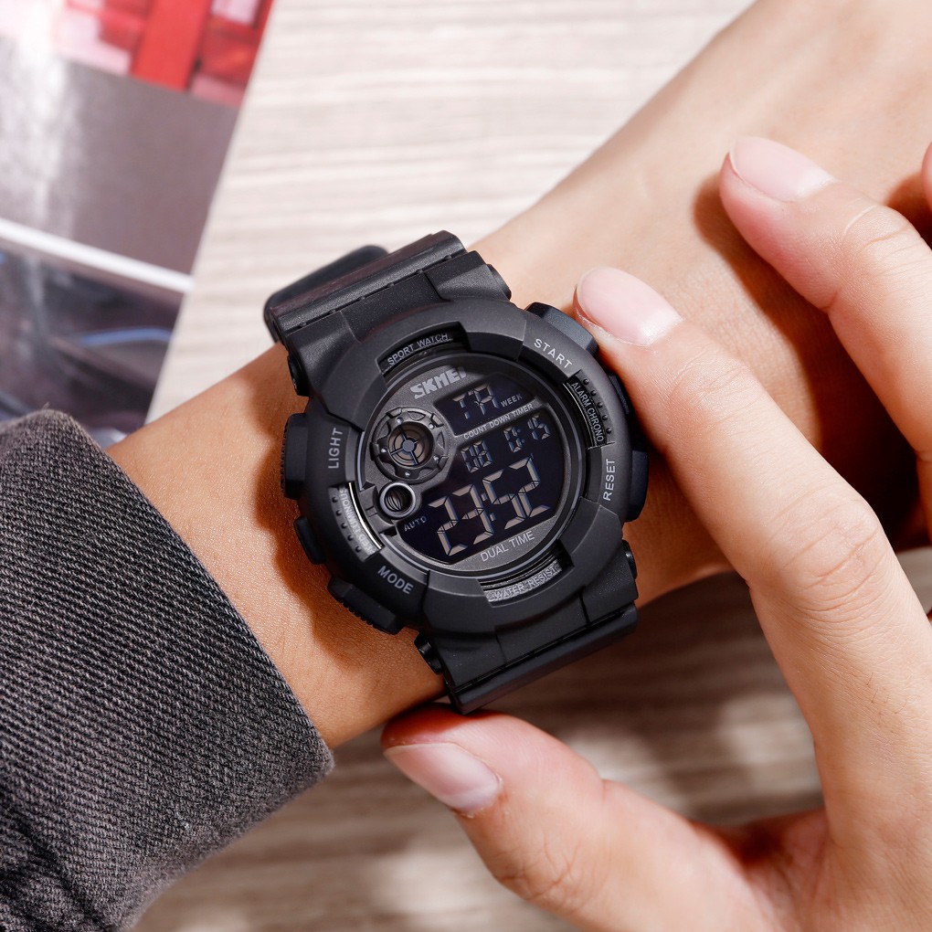 Đồng Hồ SKMEI Chống Sốc/Chống Thấm Nước Kiểu Dáng Thể Thao Hiển Thị Màn Hình Đèn Led Cho Nam | BigBuy360 - bigbuy360.vn