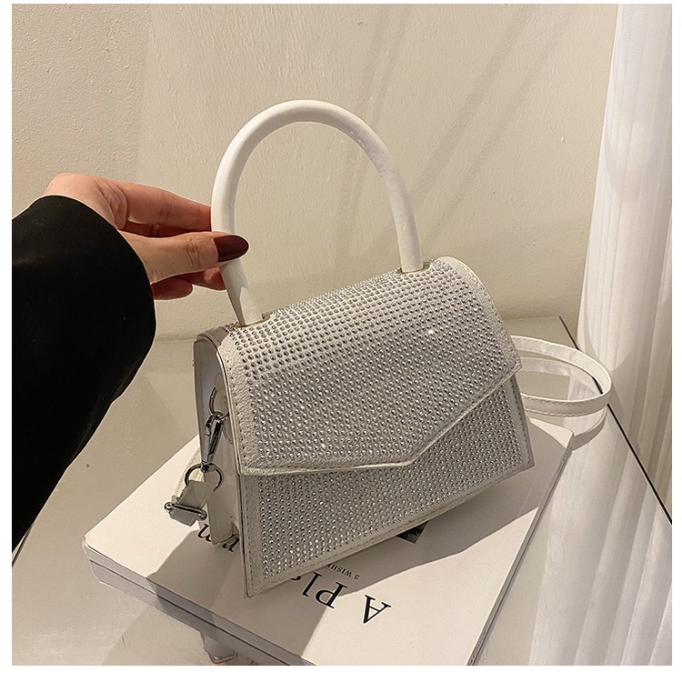 Túi Xách Đeo Vai Hình Vuông Đính Đá Phong Cách Thời Trang Hong Kong 2022