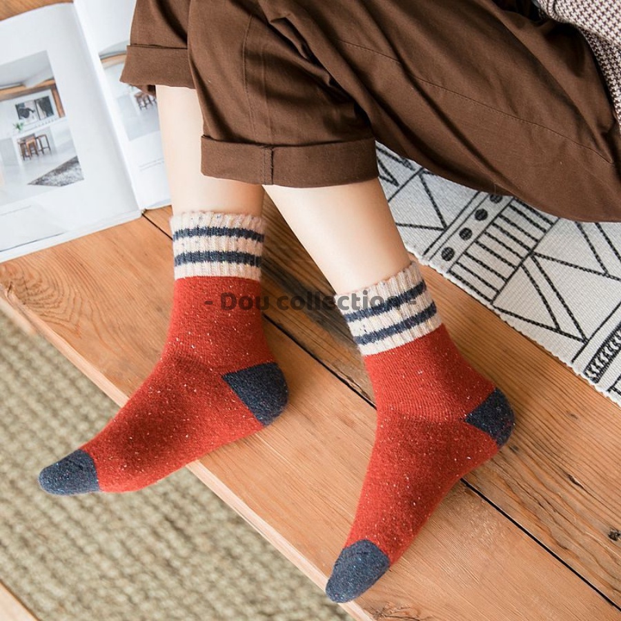 Vớ tất len nam nữ Unisex cổ cao Retro phối cổ sọc phong cách nhật bản thời trang thu đông - Mã TV022