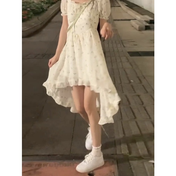 ĐẦM HOA CỔ VUÔNG VIỀN BÈO TÀ LỆCH