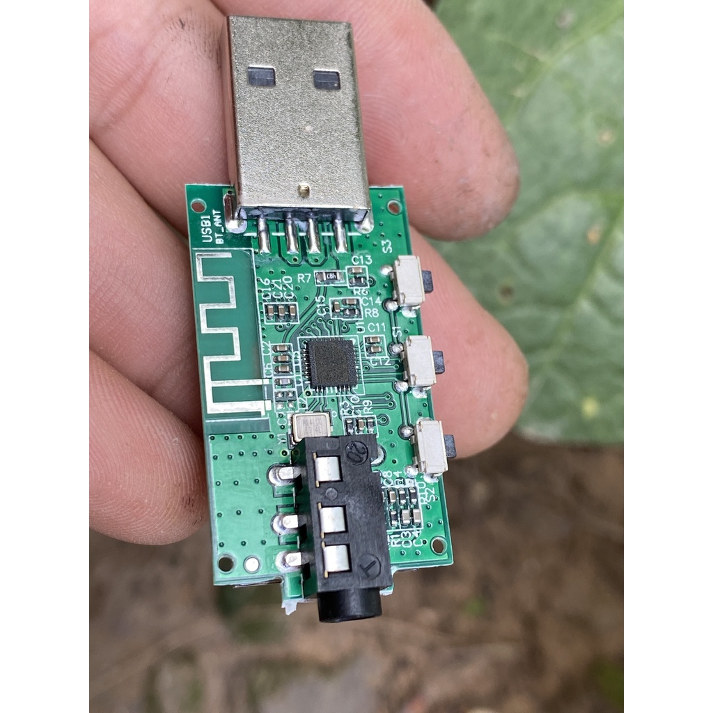USB BLUTOOTH 5.1 có màn hình LCD