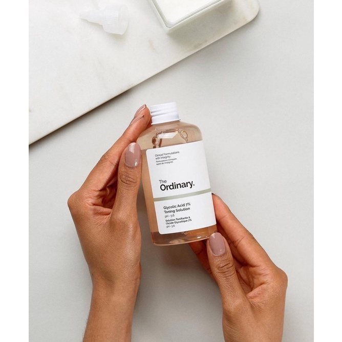 Toner tẩy da chết AHA THE ORDINARY GLYCOLIC ACID 7% TONING SOLUTION 240ml (BILL US) nước hoa hồng