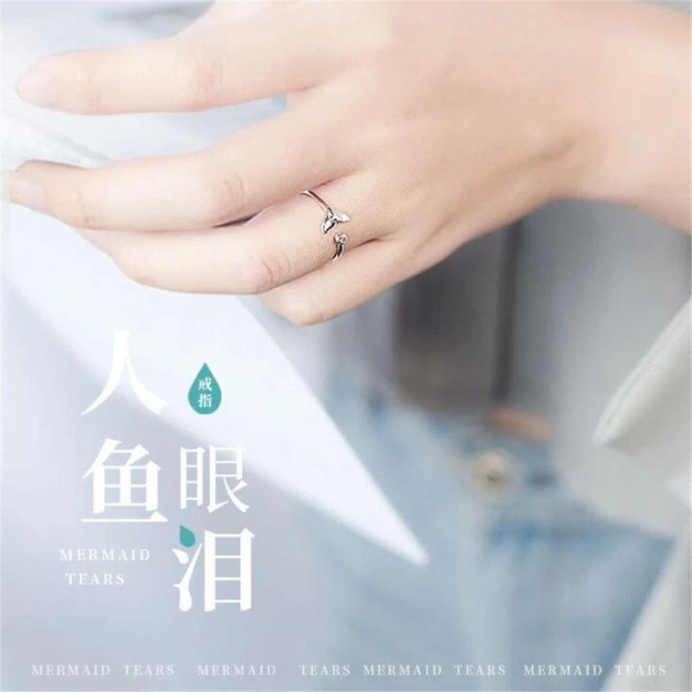Nhẫn Hình Đuôi Cá Gợn Sóng Đính Đá Xinh Xắn Thời Trang